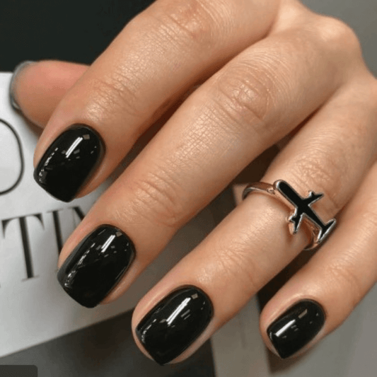 Noir ( Square Short)
